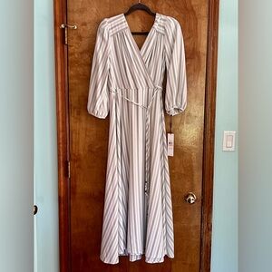 🆕Women’s Calvin Klein 3/4 Sleeve Dress, NWT, White with Gray Stripes, Size 10